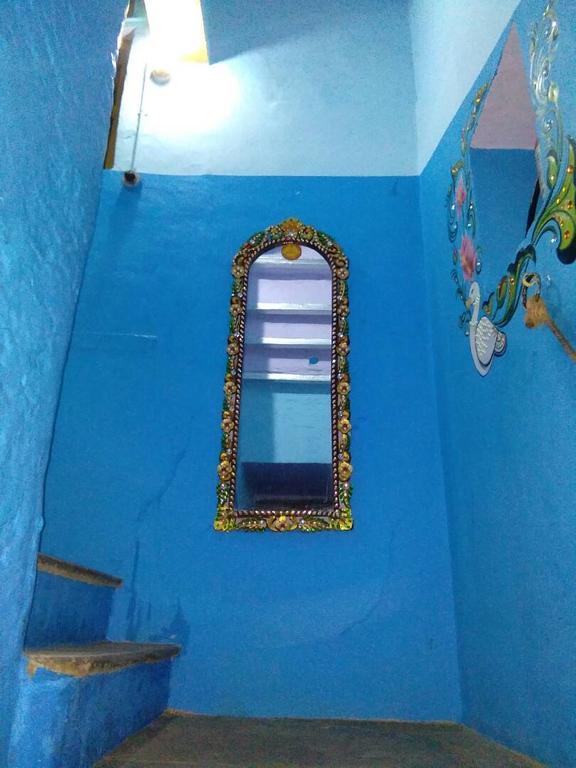 Yogi Lodge Benares Buitenkant foto